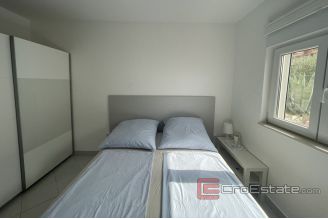 015 2035 98 island ciovo modern apartment with sea view for sale