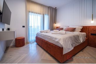 020 2038 61 Dubrovnik house in center for sale