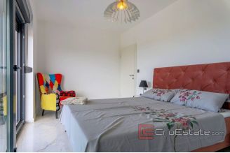 009 2040 49 marina modern villa with pool for sale