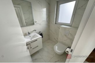 013 2022 367 Primosten Villa with pool for sale