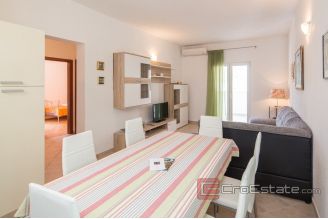 017 5279 30 near split apartment house with sea view for sale