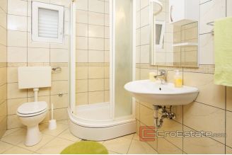 017 5279 30 near split apartment house with sea view for sale