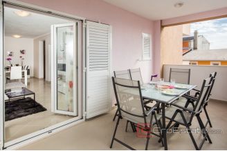 017 5279 30 near split apartment house with sea view for sale