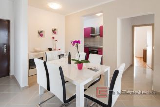 017 5279 30 near split apartment house with sea view for sale