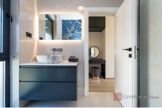 014 2043 74 zadar villa with pool for sale