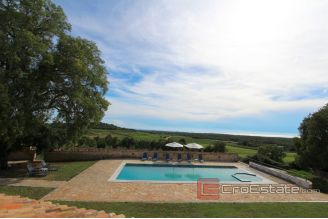 020 2026 102 porec property with two houses for sale
