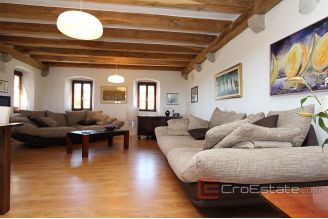 020 2026 102 porec property with two houses for sale