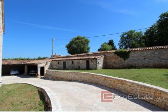 020 2026 102 porec property with two houses for sale