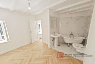 008 1018 01 dubrovnik house for sale