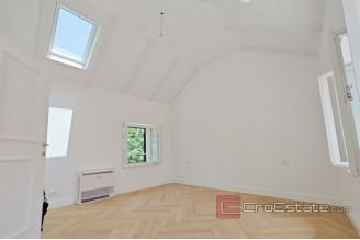 008 1018 01 dubrovnik house for sale