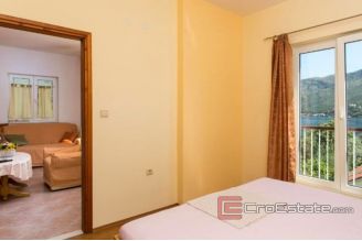 010 1018 03 dubrovnik house with view for sale