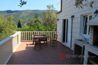010 1018 03 dubrovnik house with view for sale