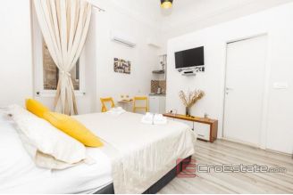 010 1018 05 dubrovnik apartmenst in city centre for sale