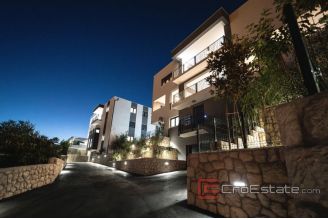 009 2018 233 Sibenik Four bedroom apartment with swimming pool for_sale