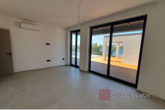 009 2018 234 island pag luxury home by the sea for sale