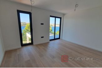 009 2018 234 island pag luxury home by the sea for sale