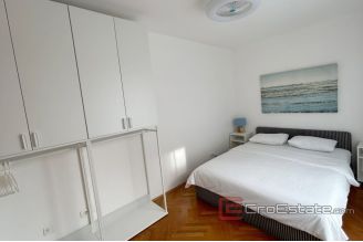 008 5284 30 Apartment with sea view for rent