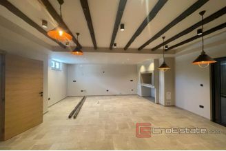 018 1021 04 Krk villa with sea view for sale