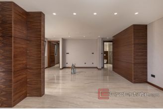 019 1021 06 Krk penthouse with pool and sea view for sale