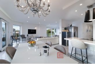 016 1022 01 rijeka luxury two bedroom apartment for sale