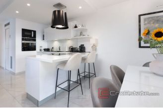 016 1022 01 rijeka luxury two bedroom apartment for sale