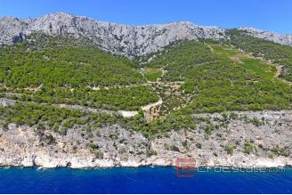 004 2029 67 island hvar agricultural plot for sale