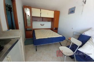 014 2031 91 rogoznica house and land with sea view for sale