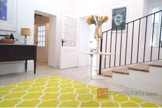 019 2018 238 Crikvenica summer house with a pool for sale