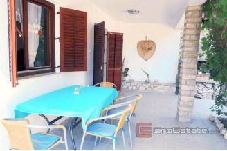 009 2031 92 sibenik semi detached house for sale