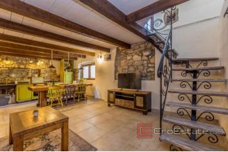 015 1021 13 Krk stone house with a sea view for sale