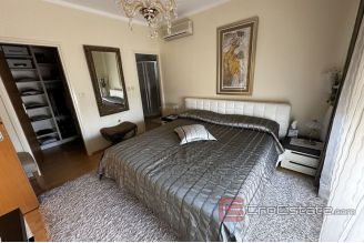 016 2041 58 island ugljan villa second row from the sea for sale
