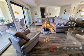 015 1021 14 Krk three bedroom penthouse for sale