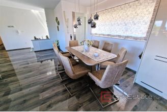 015 1021 14 Krk three bedroom penthouse for sale