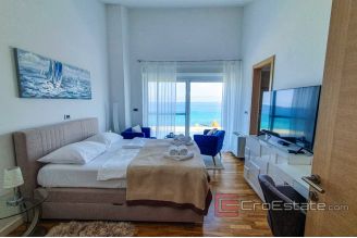 018 2018 239 Ugljan spacious villa first row to the sea for sale