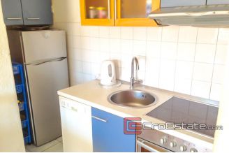 14 4550 30 Omis apartment for sale