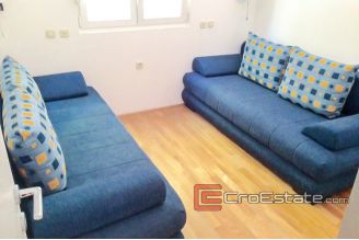 14 4550 30 Omis apartment for sale
