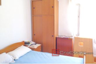 14 4550 30 Omis apartment for sale