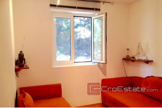 14 4550 30 Omis apartment for sale