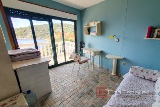 008 2037 53 Rogoznica two story house with a sea view for sale