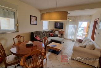 008 2041 62 Rogoznica two bedroom apartment with a sea view for sale