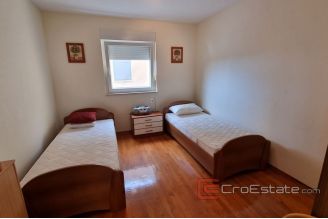 008 2041 62 Rogoznica two bedroom apartment with a sea view for sale