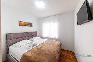 016 2036 84 Kastela villa with swimming pool for sale