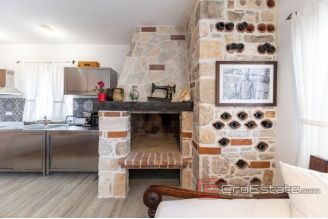 020 2018 243 Pasman stone house with pool with pool first row to the sea for sale