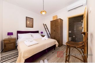 020 2018 243 Pasman stone house with pool with pool first row to the sea for sale