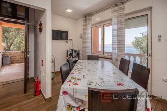 020 2018 244 Zadar house with private access to the beach for sale