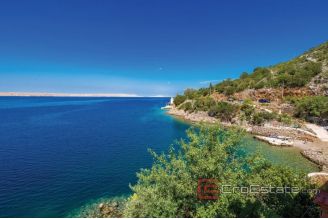 020 2018 244 Zadar house with private access to the beach for sale