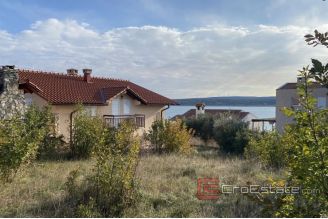 004 2037 55 Zadar building land with a sea view for sale