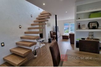 009 2041 64 Trogir modern house with a sea view for sale