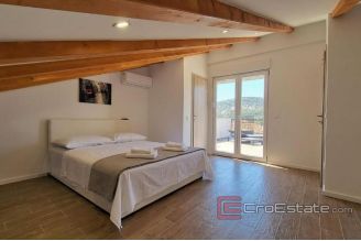 009 2041 64 Trogir modern house with a sea view for sale