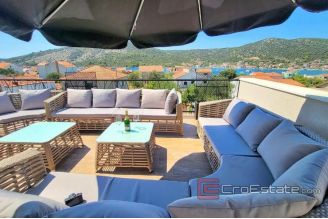 009 2041 64 Trogir modern house with a sea view for sale